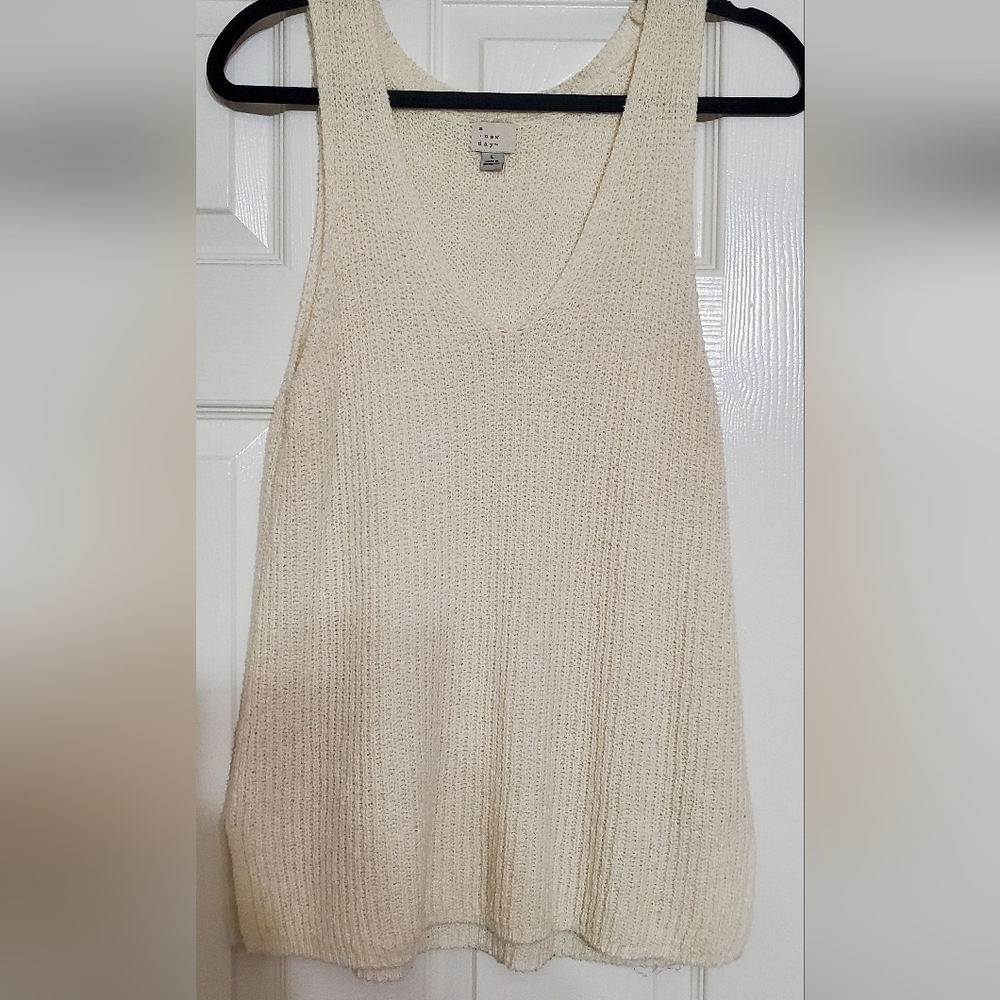 Bundle Tank Sweaters